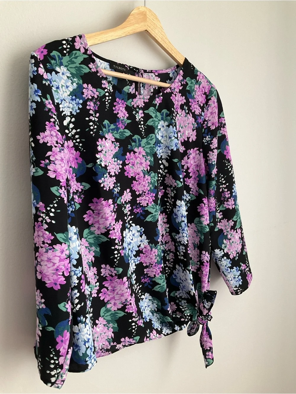 Talbots Medium Black Floral Tie-Hem Women's Blouse - Picture 3 of 7